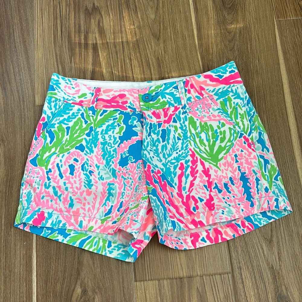 Lilly Pulitzer Callahan short 4 Let’s Cha Cha